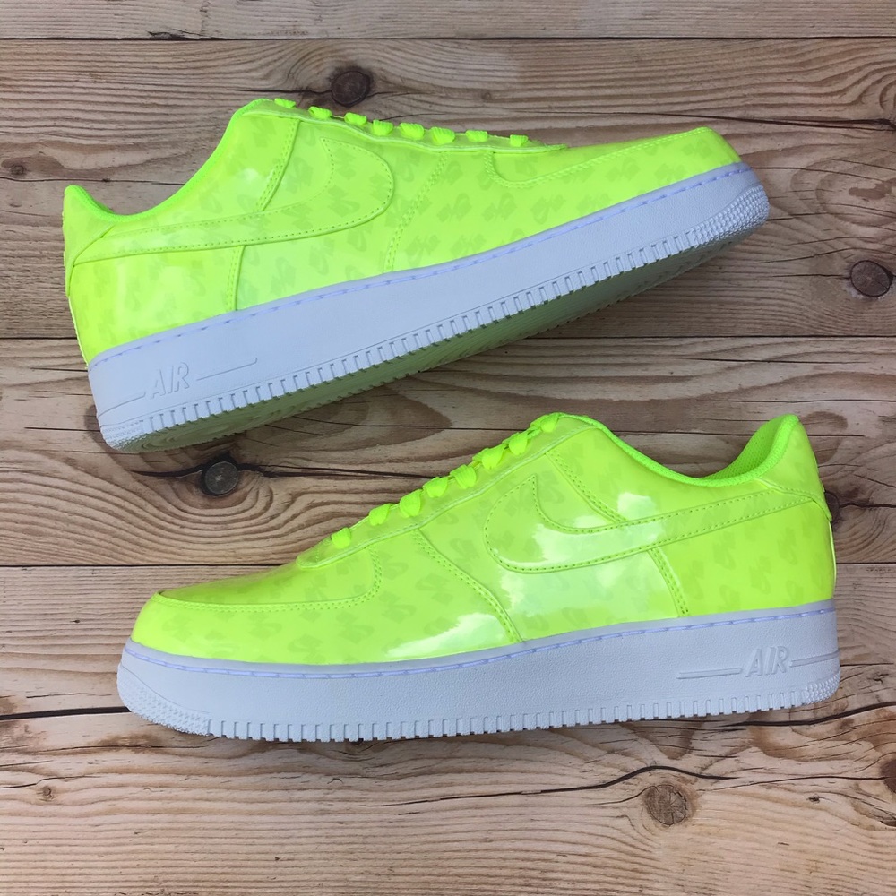 Nike Air Force 1 ‘07 LV8 UV Shoes Volt/White - Picture 6 of 16